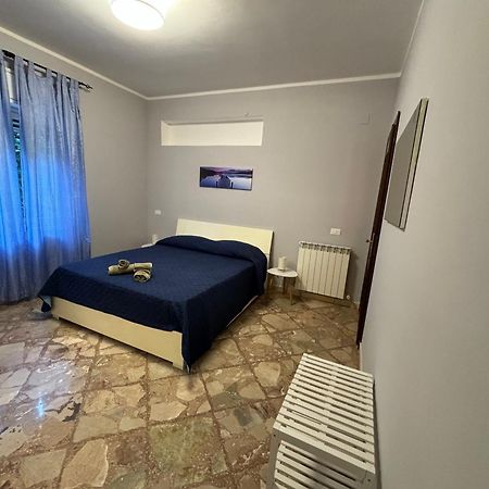 Mondello21 - Holidayhome パレルモ エクステリア 写真